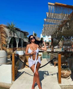 Cankaya escort 244x300 Çankaya Escort